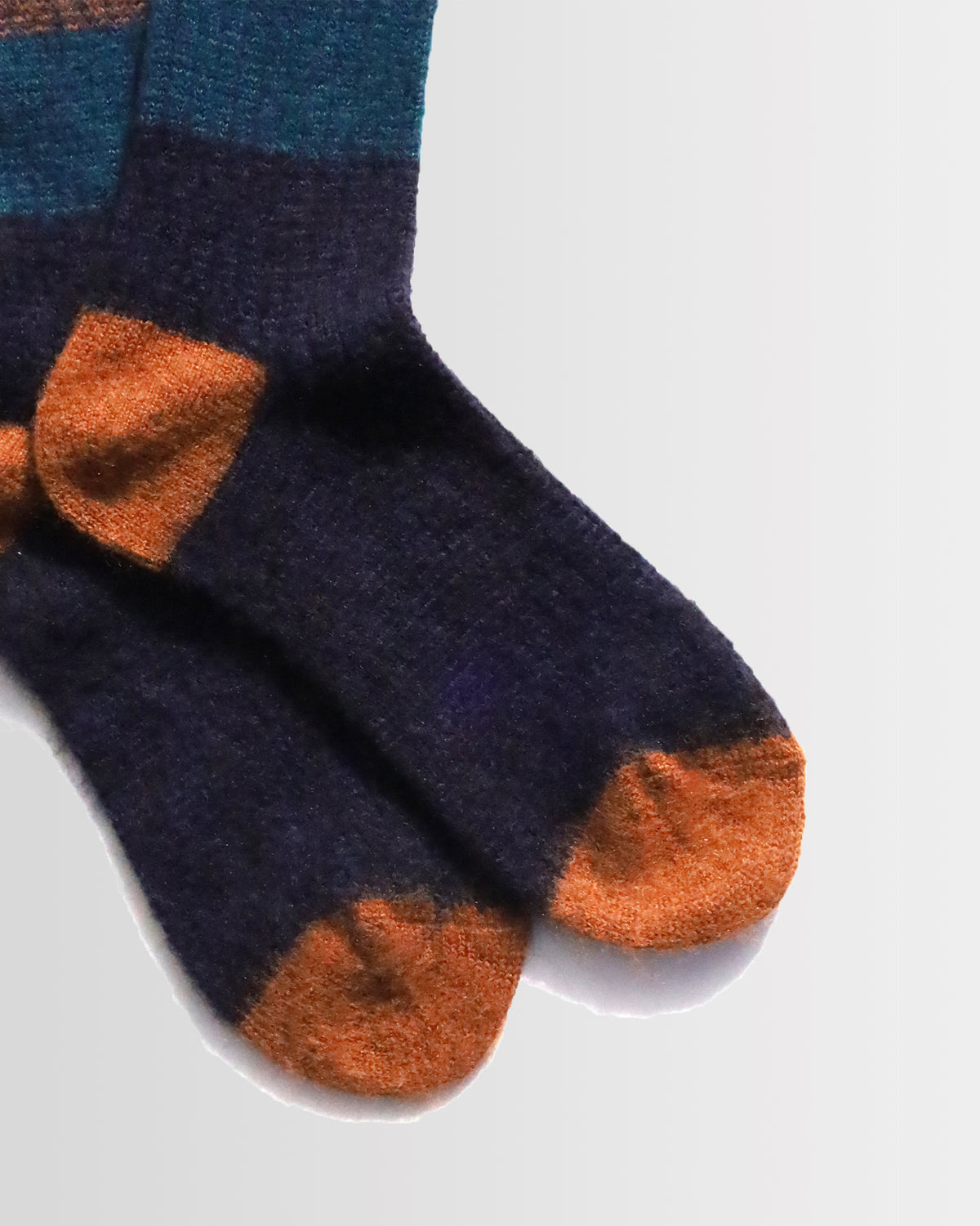 Fuzzy Gradation Knit Crew